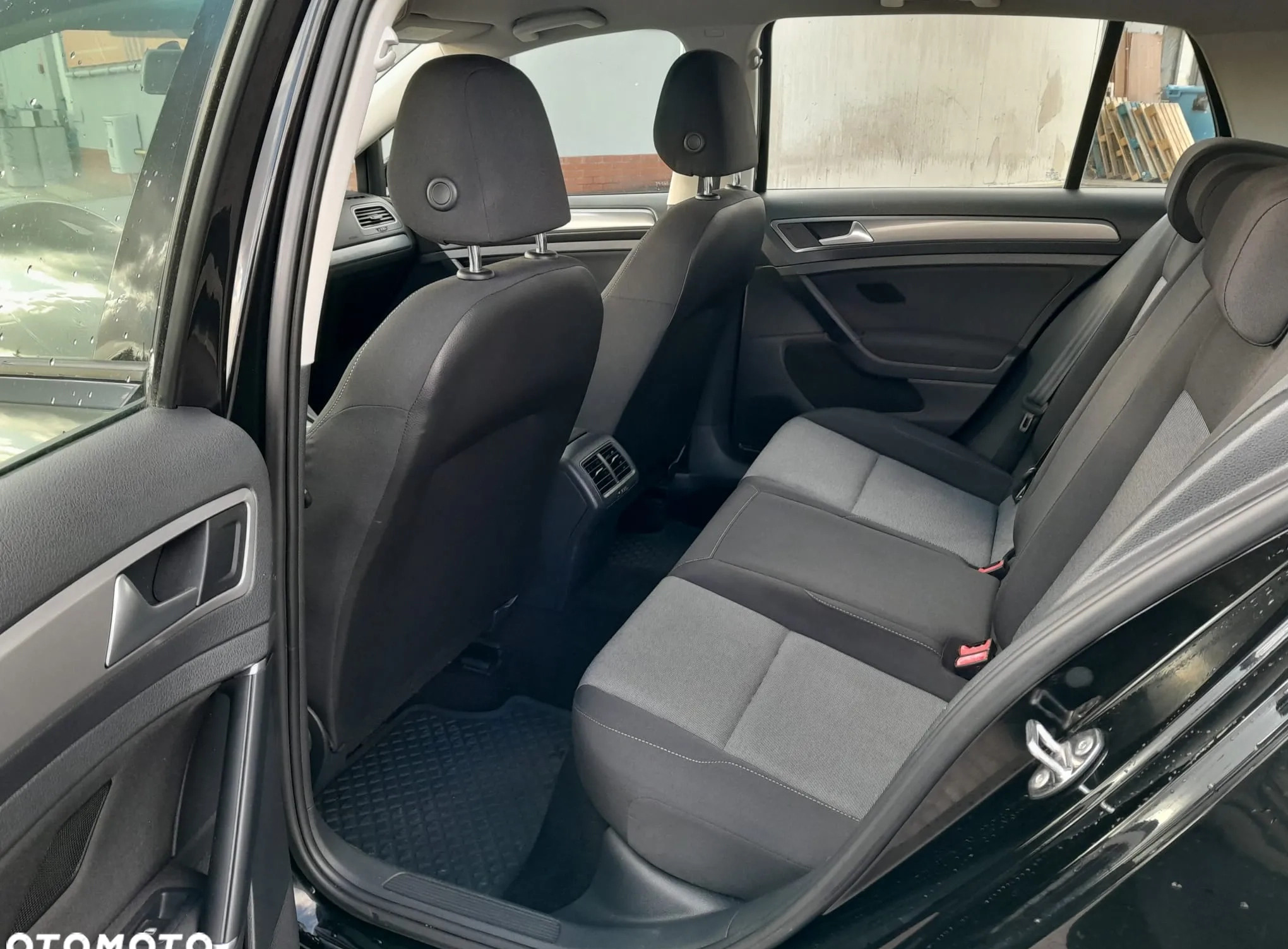 Volkswagen Golf cena 35700 przebieg: 108465, rok produkcji 2014 z Frombork małe 106